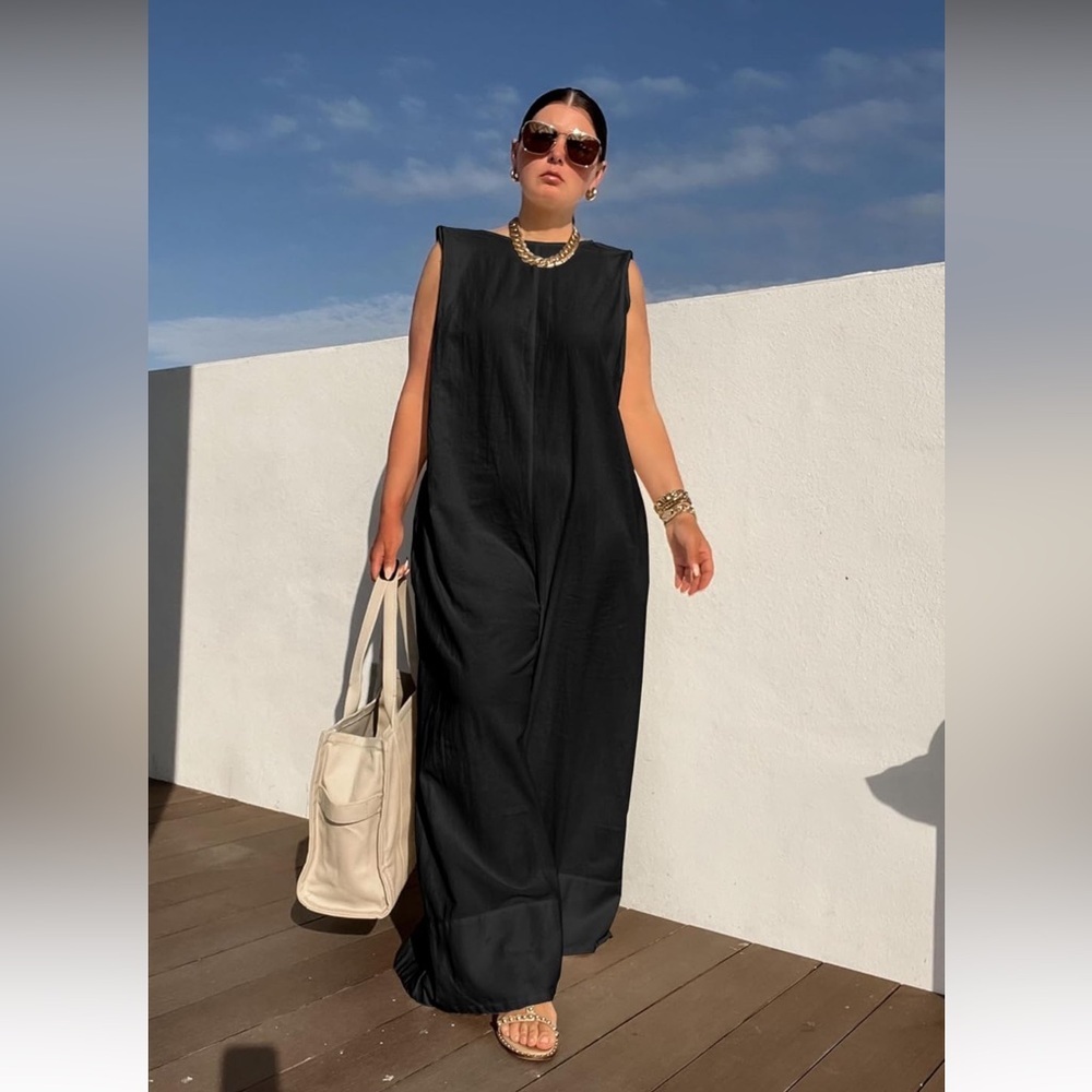 Black and White Checkered Sleeveless Wide-leg Jumpsuit - Picture 3 of 4